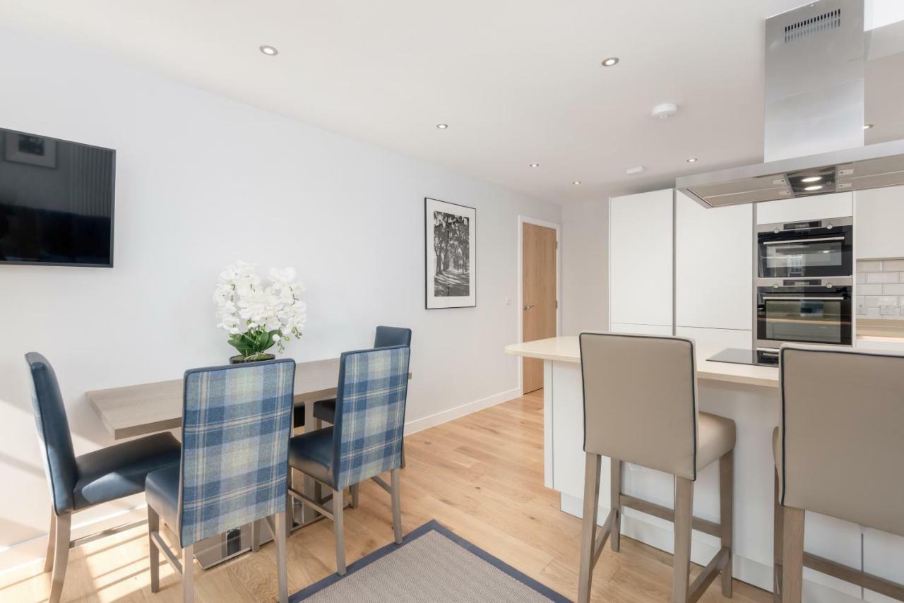 Destiny Scotland - Royal Mile Residence เอดินบะระ ภายนอก รูปภาพ