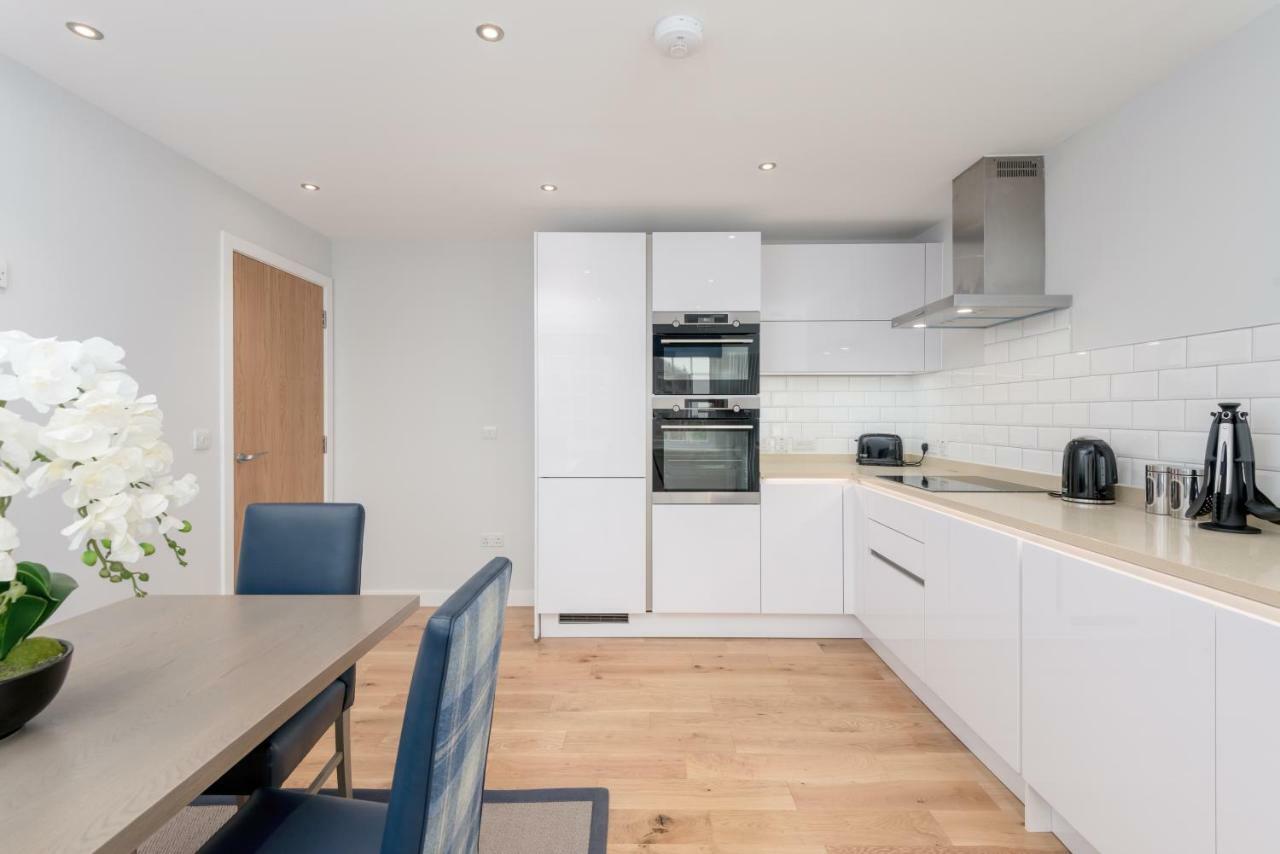 Destiny Scotland - Royal Mile Residence เอดินบะระ ภายนอก รูปภาพ