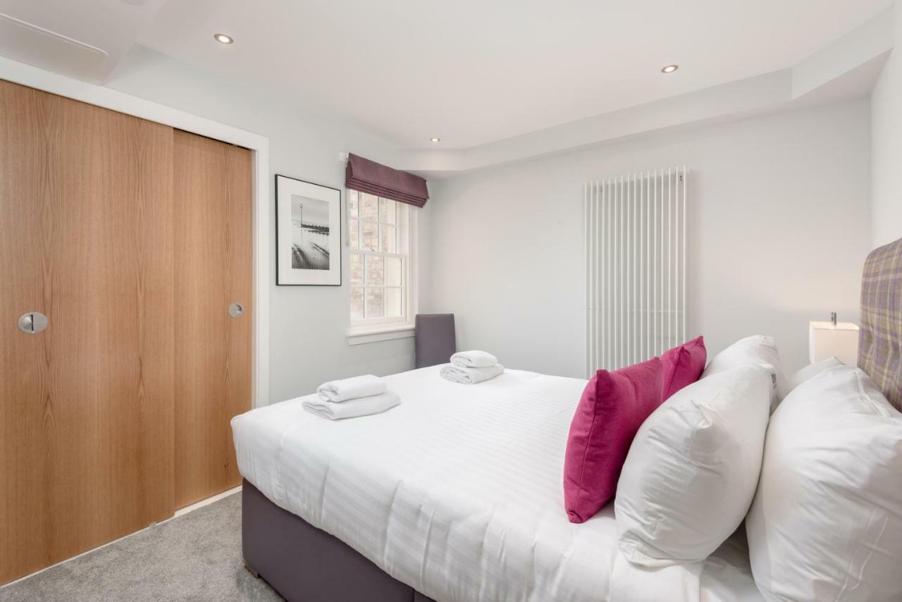 Destiny Scotland - Royal Mile Residence เอดินบะระ ภายนอก รูปภาพ