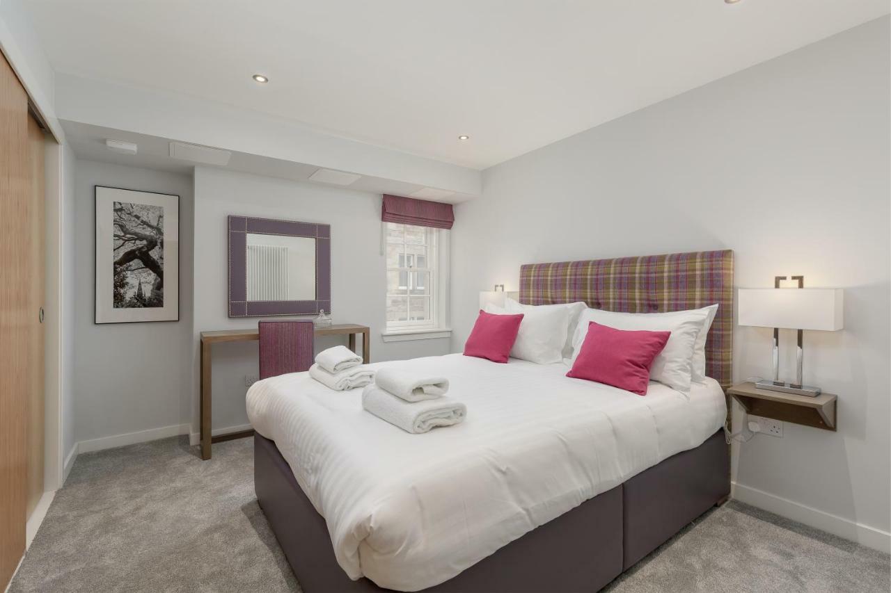 Destiny Scotland - Royal Mile Residence เอดินบะระ ภายนอก รูปภาพ