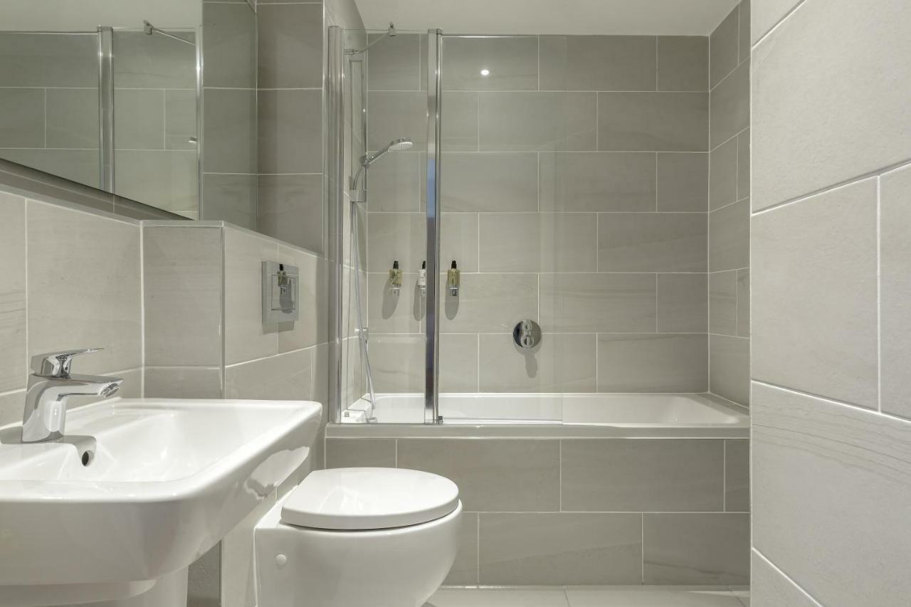 Destiny Scotland - Royal Mile Residence เอดินบะระ ภายนอก รูปภาพ