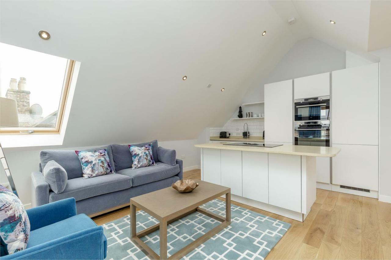 Destiny Scotland - Royal Mile Residence เอดินบะระ ภายนอก รูปภาพ