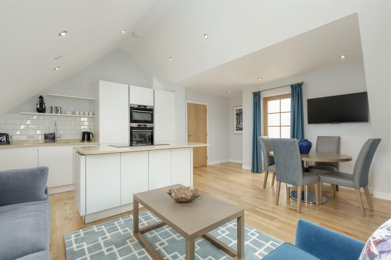 Destiny Scotland - Royal Mile Residence เอดินบะระ ภายนอก รูปภาพ